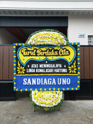 Papan Bunga Duka di Lambu